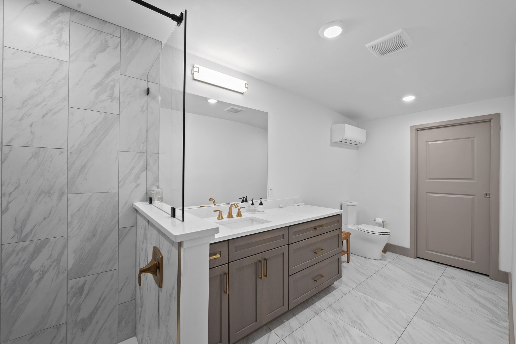 Marble bathroom